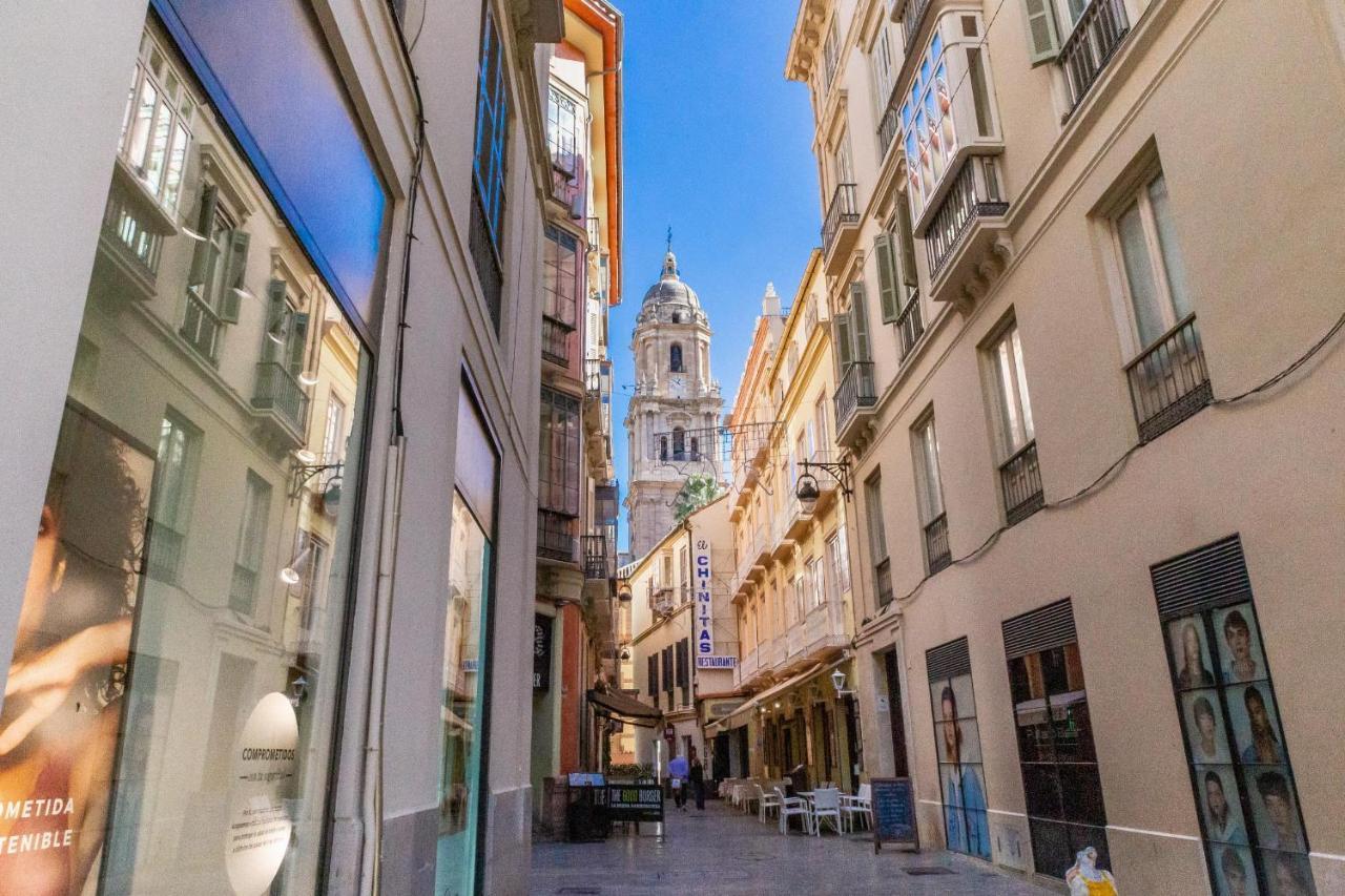 Central Malaga Apartment At Mitjana Plaza Exterior photo